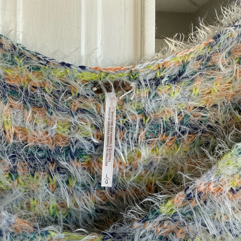Free People oversized Cozy Multicolor Fuzzy Sweater - size large - Picture 5 of 6
